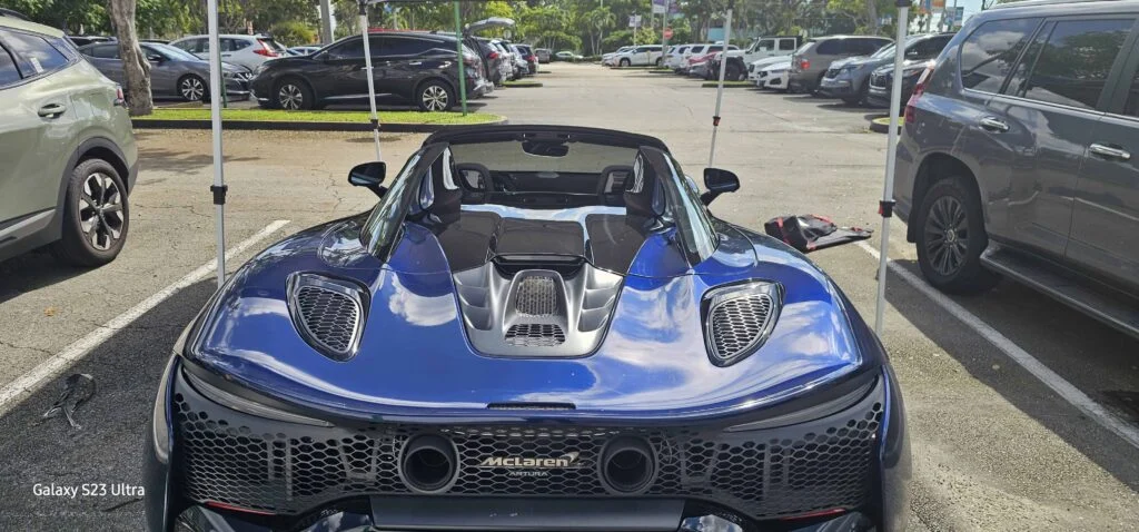 McLaren de la galería de trabajos de Robert